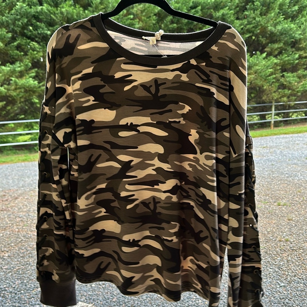 Long sleeve shirt